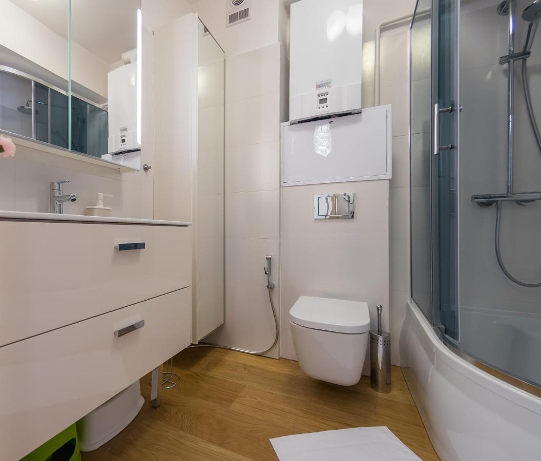 Komfortowy Apartament W Centrum Ustronia Екстериор снимка