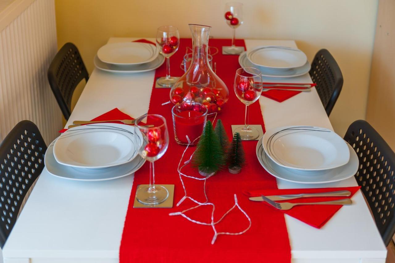 Komfortowy Apartament W Centrum Ustronia Екстериор снимка