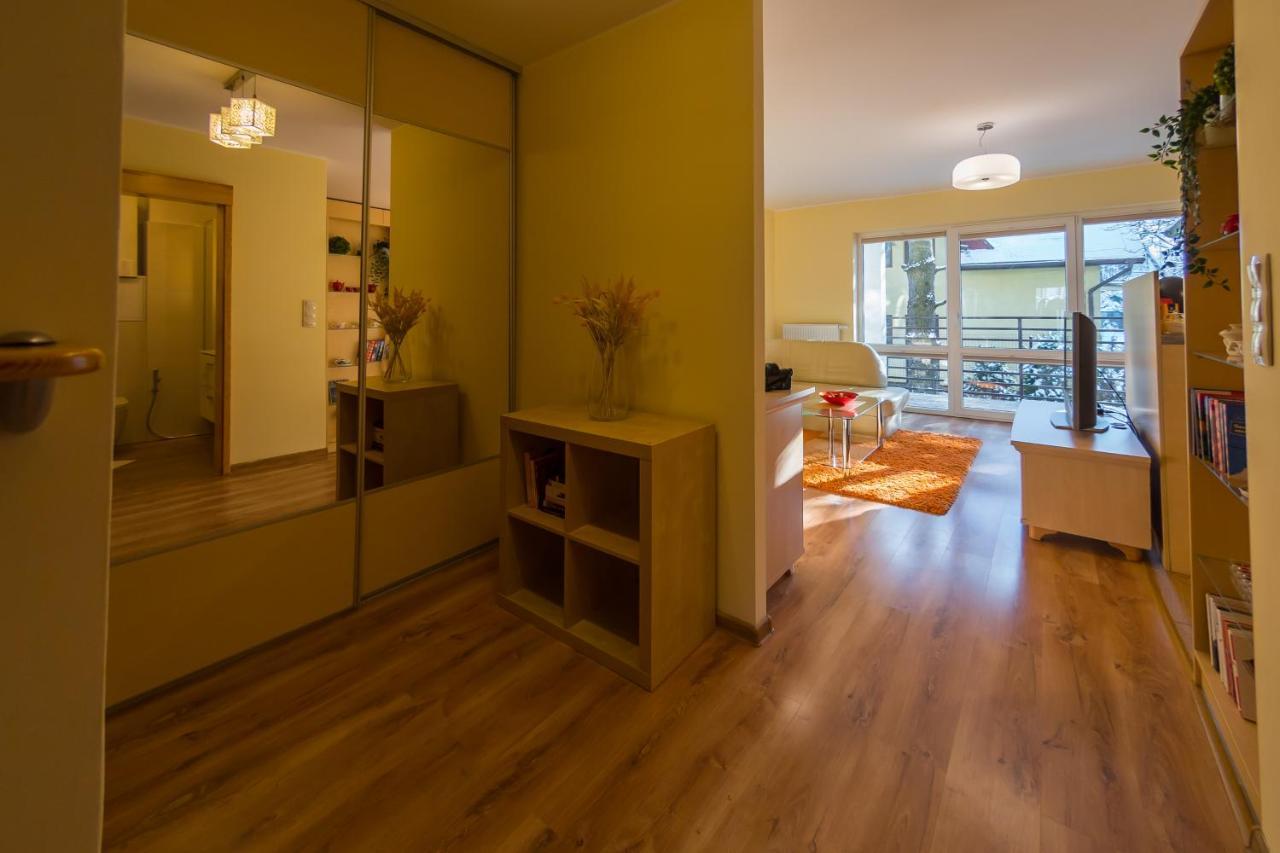Komfortowy Apartament W Centrum Ustronia Екстериор снимка